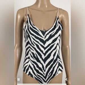 👛 2/20 GAZE Body Suit Black/White, Semi Lined